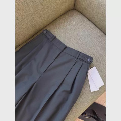 スポットメーカー卸売りB目入プッシュj! 精紡ウールの小さい広足のスーツのズボンの女性のまっすぐな筒の高い腰はやせています。