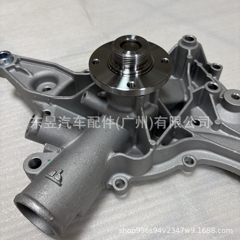 Suitable for Mercedes-Benz Engine Coolant Water Pump 1122001501 1122001001 1122000501