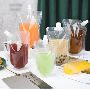 Transparent Portable Nozzle Liquid Water Bag Disposable Beverage Bag Chinese Medicine Soy Milk Self-Standing Nozzle Bag Factory Customization