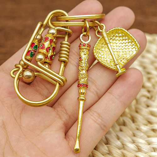 Creative copper keychain handmade bird buckle key chain ring personalized zodiac key pendant men's pendant gift