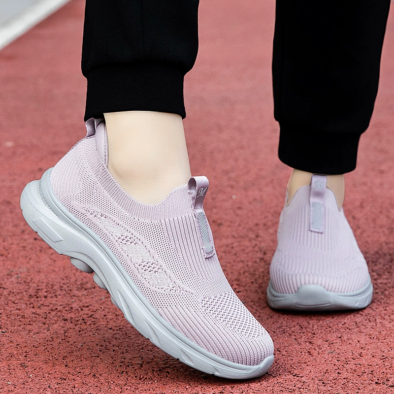 Летние удобные кроссовки Zhang Kaili для пожилых женщин, дышащие, нескользящие, с мягкой подошвой, для мам среднего и пожилого возраста.