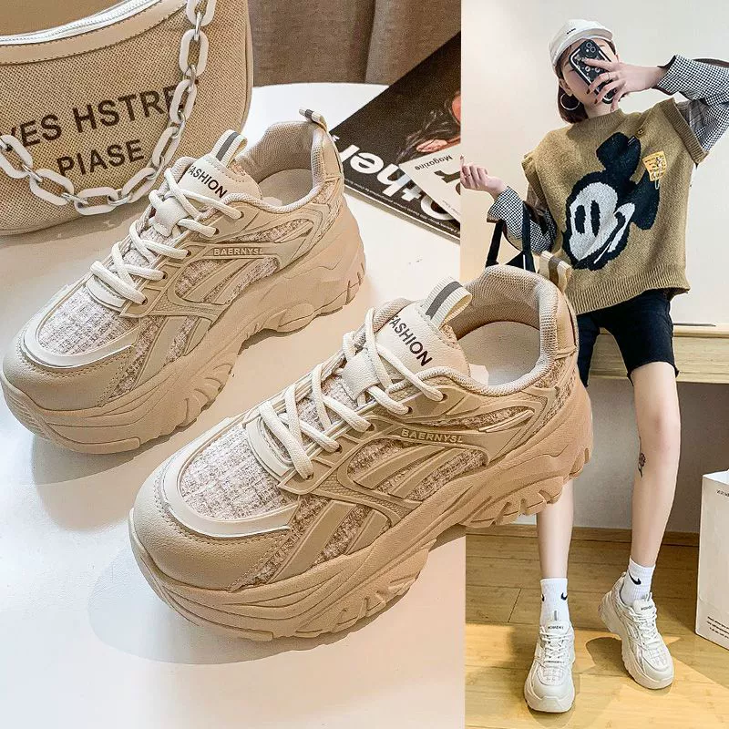 Модные ретро кроссовки для женщин весна 2025 новые на толстой подошве белые универсальные повседневные спортивные туфли для женщин