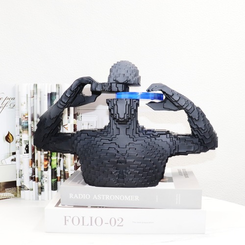 Modern minimalist creative mosaic character sculpture decoration sample room living room TV hallway bar cabinet soft decoration