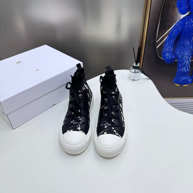 2026 European Style Lettered Women's High-Top Canvas Shoes with Thick Soles, Embroidered Sports Casual White Shoes, Low Heel, Lightweight