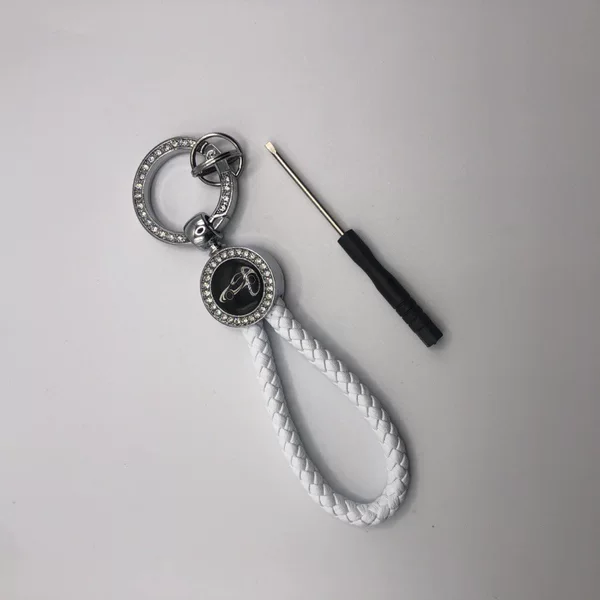 Fashion upper drill hand rope ring car keychain