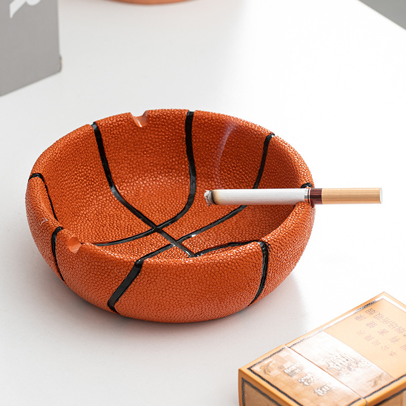 Fútbol baloncesto cenicero creativo personalidad tendencia de estilo estilo minimalista casa moderna sala de estar encantadora barra