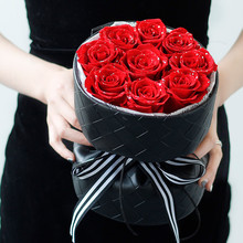 七夕情人节红玫瑰花束送朋友女生生日求婚表白永生花礼品干花批发