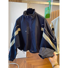 2025春季休闲外套女时尚运动宽松显瘦冲锋衣拼接韩版拼色夹克