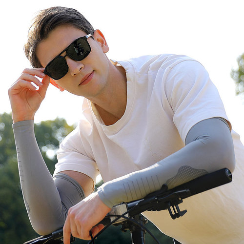 Hiking Sunscreen Ice Silk Sleeve Outdoor Cycling Fishing Sunshade Comfortable Breathable Anti-Slip Summer Sports Arm Guard for Men