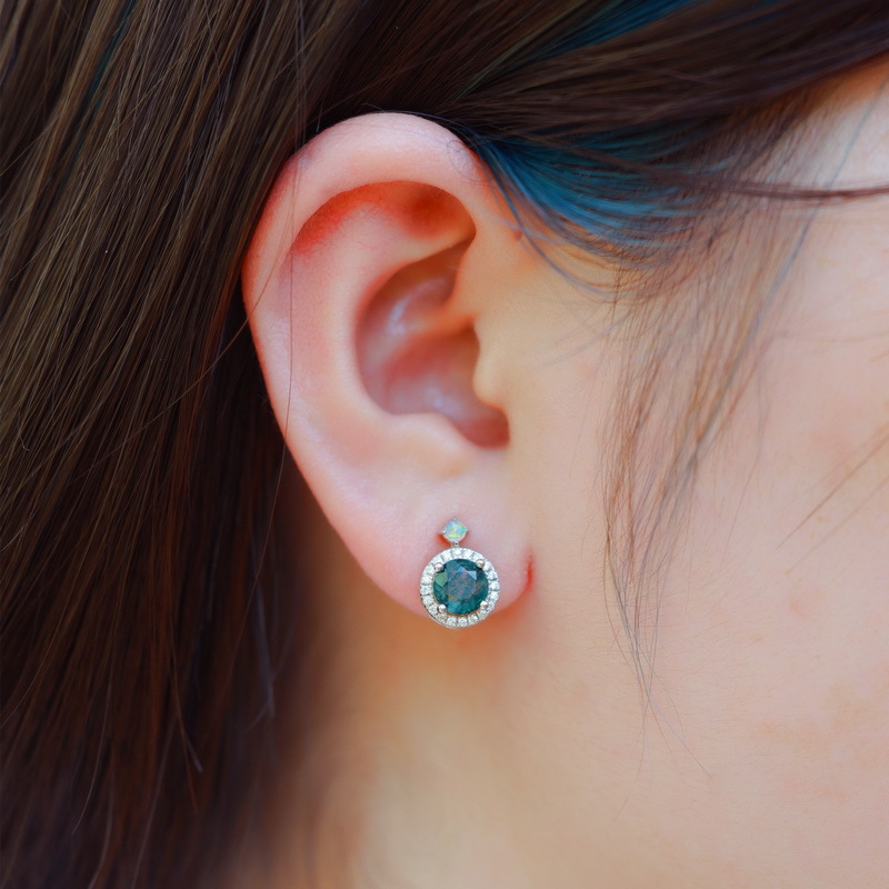 Nuevos pendientes de piedra de musgo verde fresco y natural transfronterizo S925 Pendientes de ágata de hierba de agua natural con incrustaciones de plata Lujo ligero europeo y americano