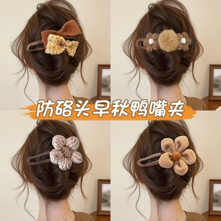 秋季花朵鸭嘴夹发夹女2026新款高级感一字抓夹后脑勺鲨鱼夹子头饰