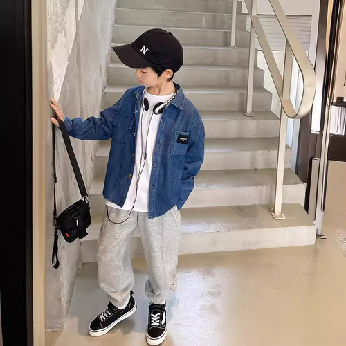 Boys' Denim Shirt Pure Cotton Korean Version Collar Shirt 2024 Spring and Autumn New Style Mom's Home Children's Clothing Long Sleeve Top Trendy