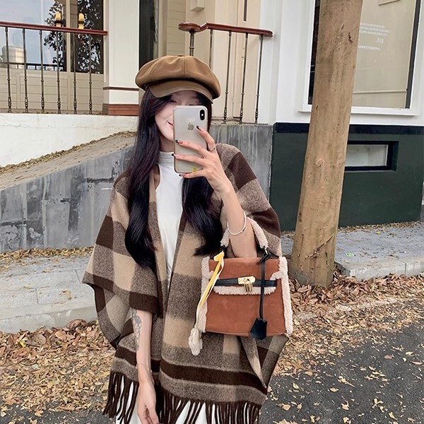 Plaid Imitation Cashmere Large Shawl Women's Travel Warm Cloak Versatile High-End Cloak Outer Scarf Thick and Elegant Plaid Imitation Cashmere Large Shawl Women's Travel Warm Cloak Versatile High-End Cloak Outer Scarf Thick and Elegant