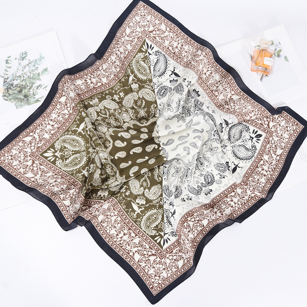 Satin Material Leopard Pattern Women's Simple Style Leopard Satin Printing Silk Scarves