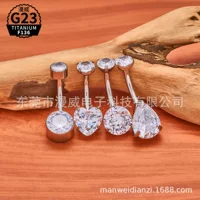Ногти́е sequins with zircon? translate properly