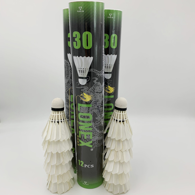 Venta al por mayor interior y al aire libre cabeza de espuma Bádminton Escuela primaria entrenamiento entretenimiento barril Bádminton