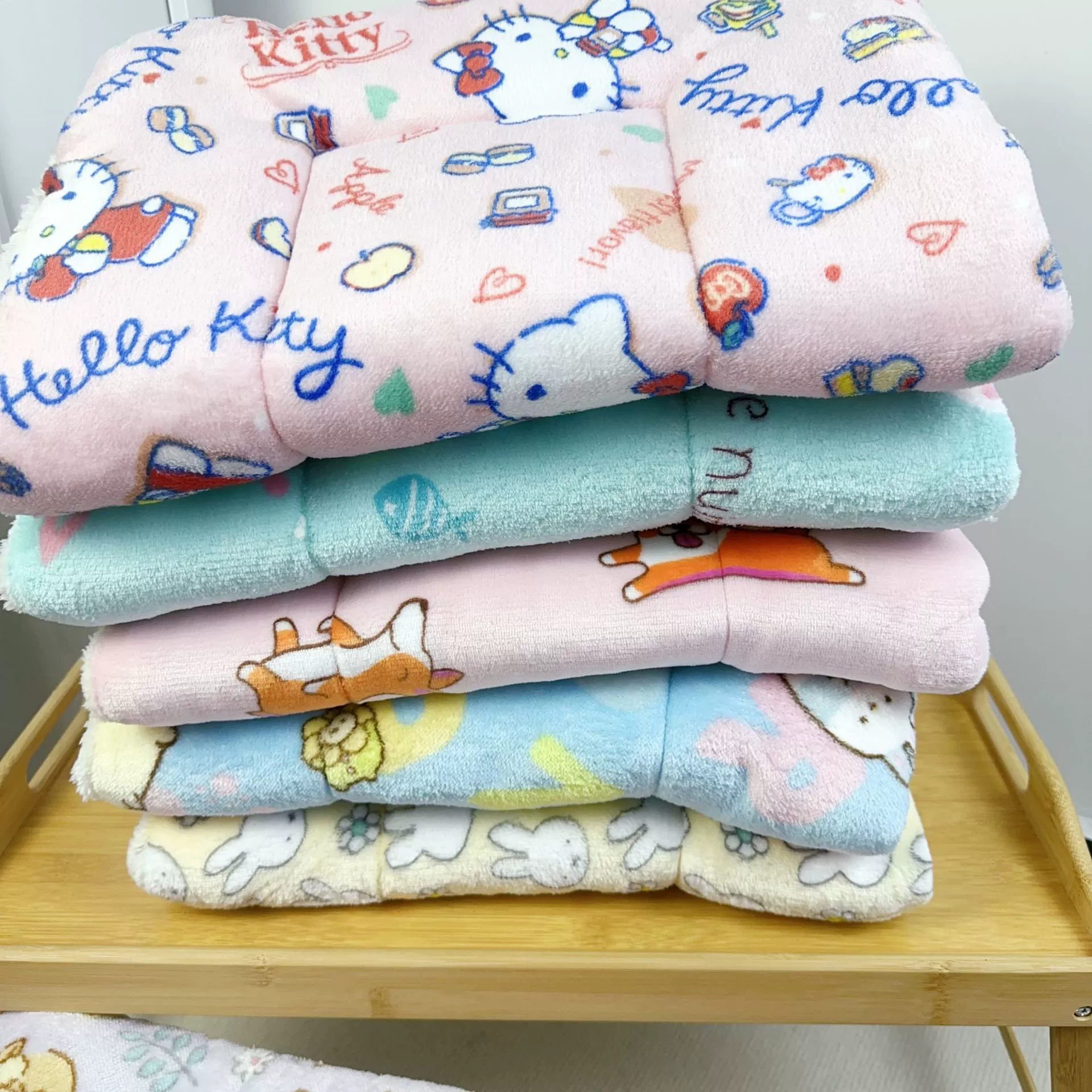 Питомник для собак Питомник для кошек коврик для домашних животных утолщенный осенне-зимний теплый Универсальный Коврик для собак Four Seasons двухсторонний коврик для клетки