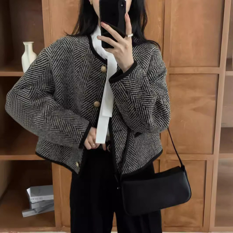 法式复古小香风外套女秋冬季2025新款高级感条纹短款夹克开衫上衣|undefined