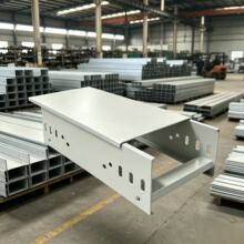 加厚钢板托盘式桥架户外露天防水防锈建筑工程专用金属线槽