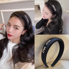 French high-end elegance white rich beauty diamond letter high forehead foam hair tie Korean version autumn winter velvet headband for women hair accessories