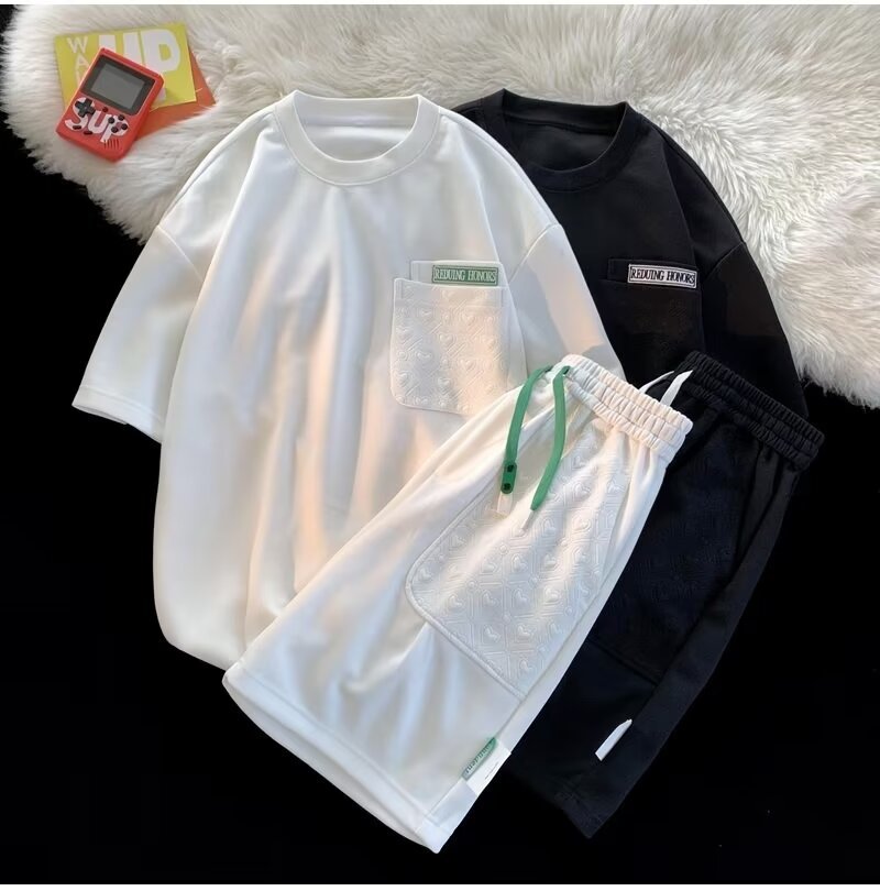 Hong Kong Style Heart Pattern Short Sleeve Shorts Set Couples_voghion.com