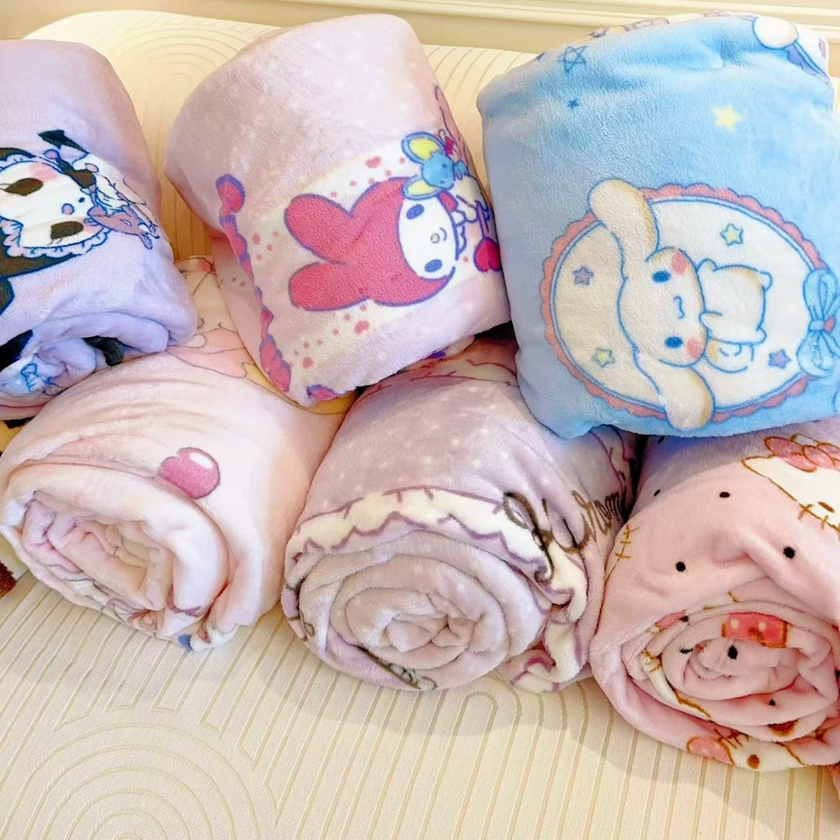Внешняя торговля Sanrio Двусторонняя молочная фланговая одеяло Детская мультяшная одеяло Одеяло Одеяло Одеяло Одеяло Одеяло Одеяло