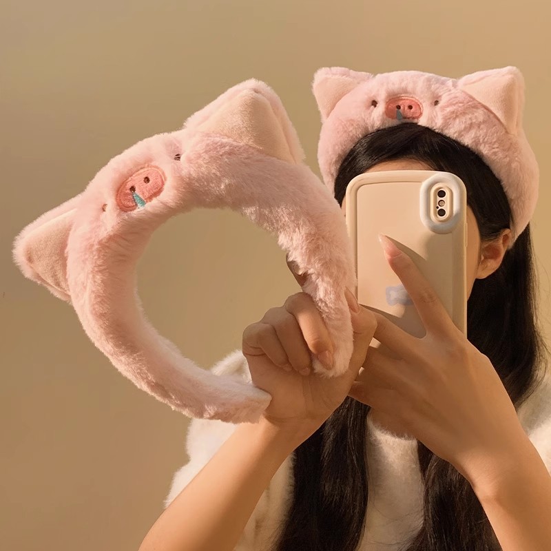 Cute Piggy Plush Headband For Skincare Makeup And Face Washing_voghion.com