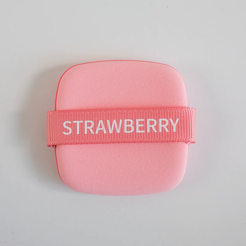Powder Puff (Guo Xiao Niu) Strawberry Cushion — Dual-Use Dry & Wet, Super-Soft Strap
