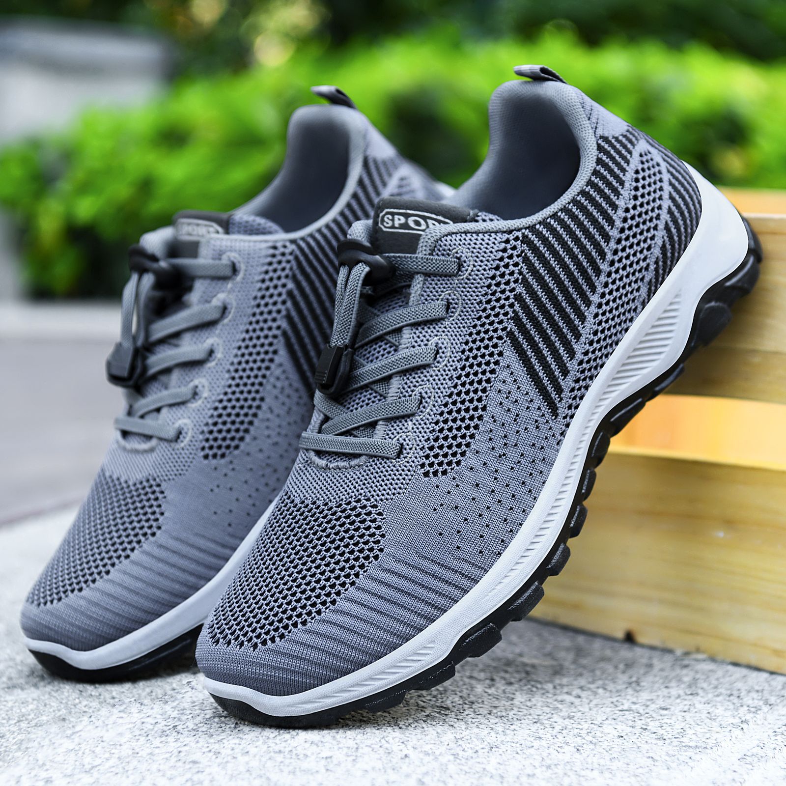 Zapatos para caminar nuevos, zapatos para viajes de primavera, zapatos cómodos para hombres de mediana edad y mayores, zapatos para correr con suela blanda, zapatillas deportivas para parejas