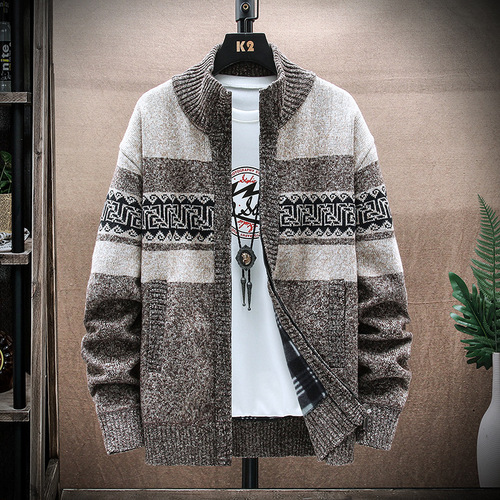 Supply autumn and winter men's printed coats, loose casual knitwear, cardigan jackets, thick warmth and velvet