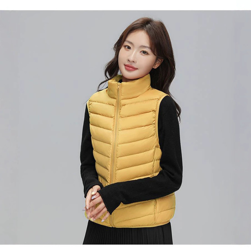90 velvet women's stand collar waistcoat lightweight down jacket women's Pinghu wholesale plus size thin lightweight winter coat vest 90 velvet women's stand collar waistcoat lightweight down jacket women's Pinghu wholesale plus size thin lightweight winter coat vest