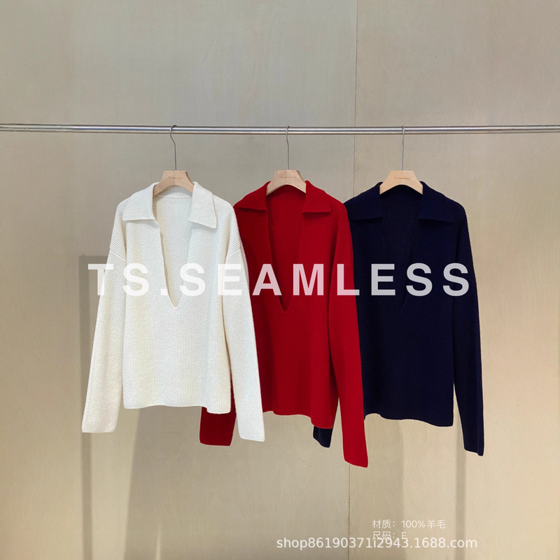 Ts.Seamless 100% Wool Deep V Neck Top N170 Ts.Seamless 100% Wool Deep V Neck Top N170