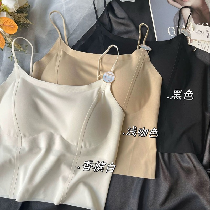 夏の新しい無地アイスシルクシームレスキャミソール、女性用、美しいバックデザイン、インナーレイヤー、胸パッド付き、インナーまたはアウターウェアに最適|undefined