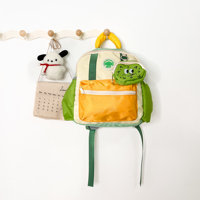 幼稚園・小・中学生向けランドセル、おしゃれなコントラストカラー、かわいいペンダント付き子供用リュック、漫画親子リュック|undefined