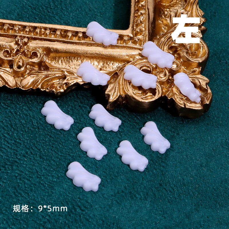 白色天使翅膀-左 带点