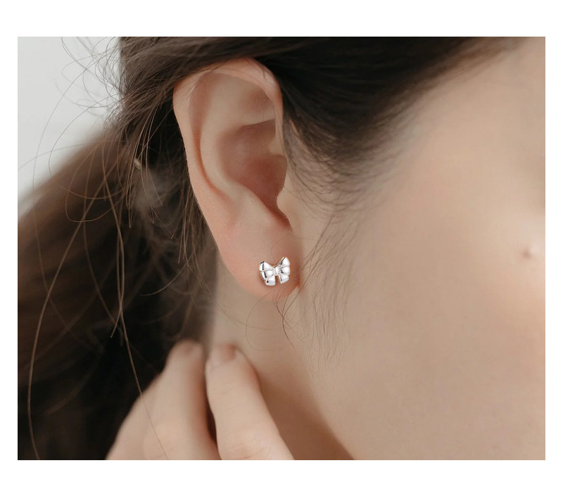 Simple Style Bow Knot Silver Plating Ear Studs 1 Pair