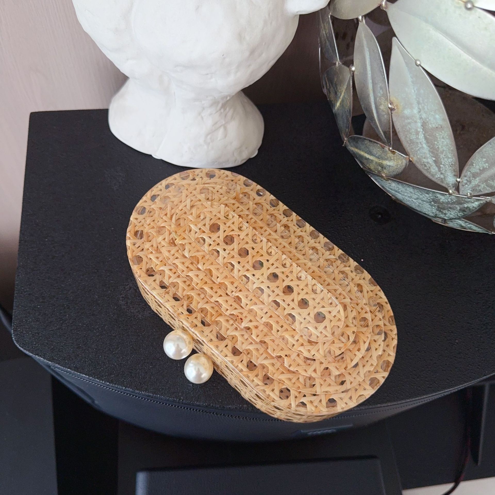 Ventas transfronterizas de moda acrílico de caña bolsa de cena de damas un hombro inclinado a través de la boda alta sensación de fiesta bolsa de mano