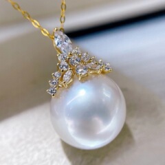 18k金モザイク天然巨覇マカオ白真珠ペンダント15-14mm正円微瑕皮光清潔配合証明書