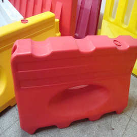 市政隔离施工防撞水马高速公路防撞围栏工地养护移动围挡