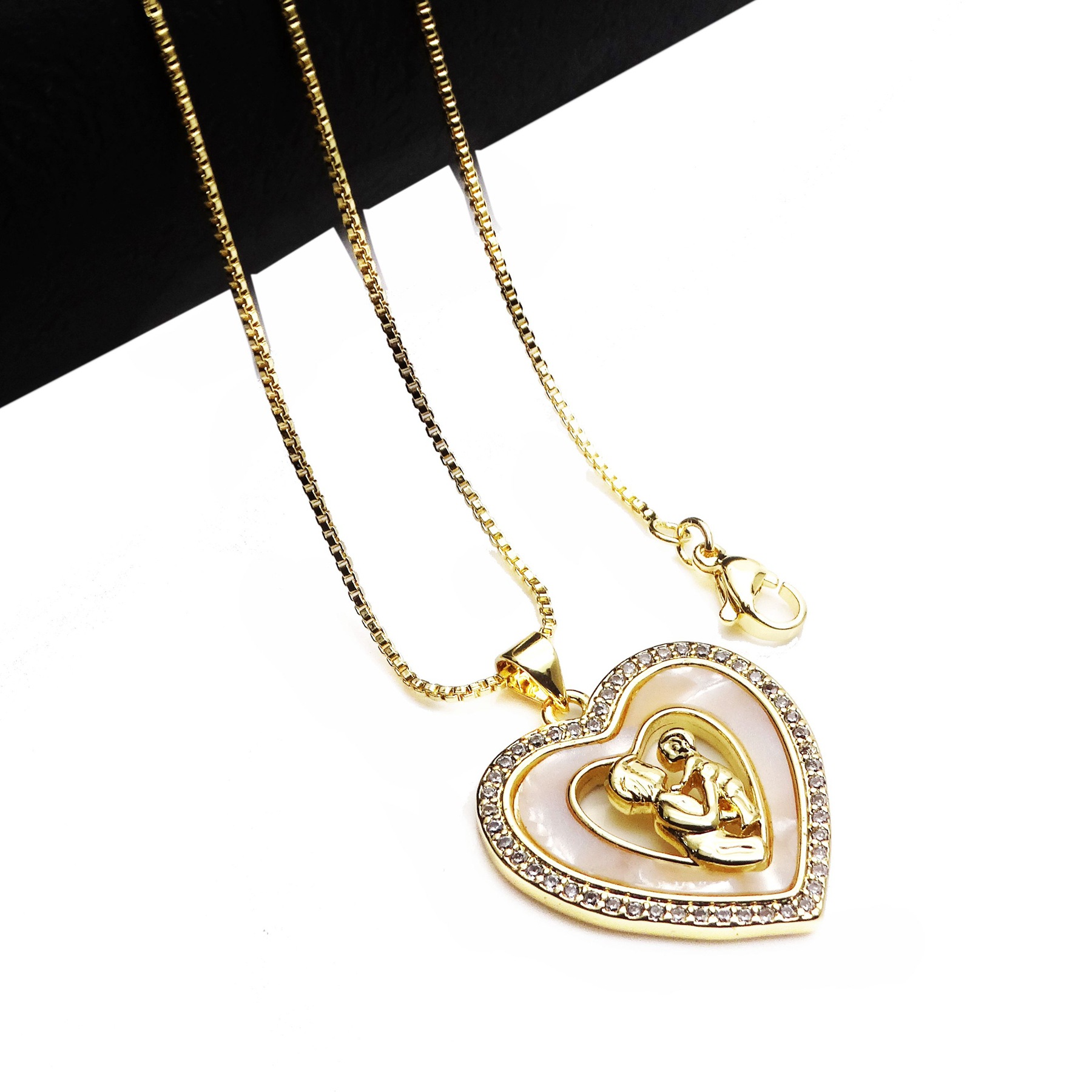 7g Weight Copper Pendant Material Zircon Inlay Material Pendant Necklace Classification Copper Chain Material 1 Piece Quantity Casual Occasion Copper Material Letter, Heart Shape Pattern Women's Gender Inlay Design Simple Style Style Copper Inlay Letter Heart Shape Zircon Pendant Necklace 15