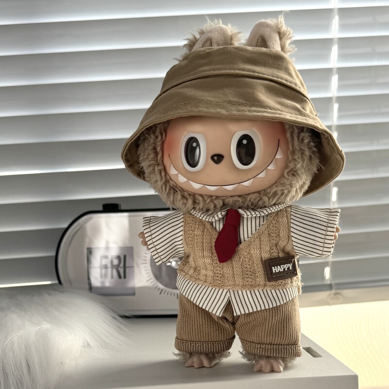 Suitable for 15-17cm Labubu Doll Clothes British Fake Two-Piece Suit Brown Knitted Suit with Replacement Outfit Suitable for 15-17cm Labubu Doll Clothes British Fake Two-Piece Suit Brown Knitted Suit with Replacement Outfit