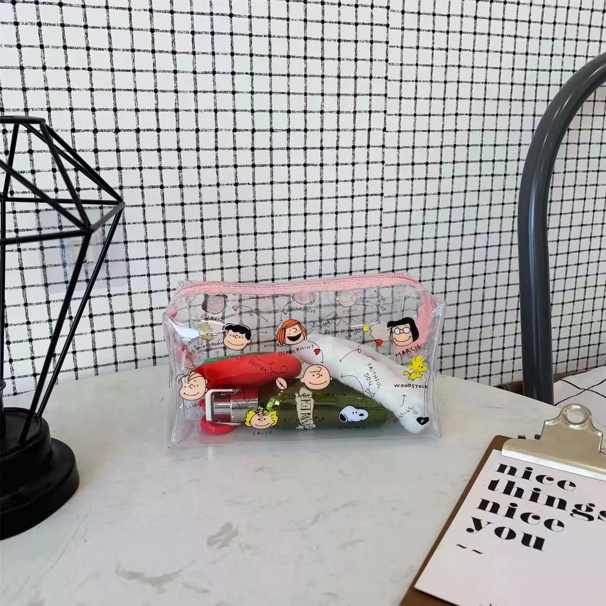 찰리 가족.