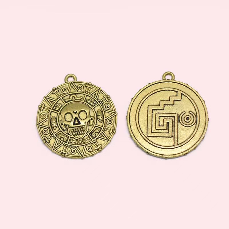 Cross-Border Hot-Selling DIY Retro Alloy Jewelry Accessories Skull Pendant Pendant Wholesale 40*38mm
