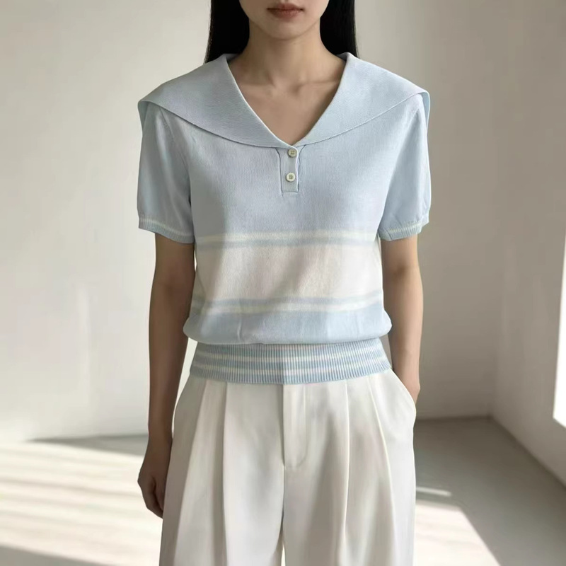 Retro Hong Kong Style Polo Collar Striped Top for Women 2026 Early Spring New Stylish Age-Reducing Navy Collar Short-Sleeve Knit Shirt Retro Hong Kong Style Polo Collar Striped Top for Women 2026 Early Spring New Stylish Age-Reducing Navy Collar Short-Sleeve Knit Shirt