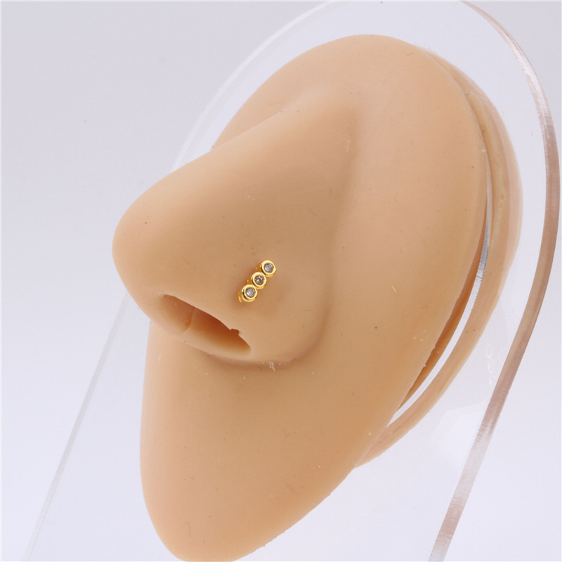 Piercing naso cuore con zircone e occhio di demone_voghion.com