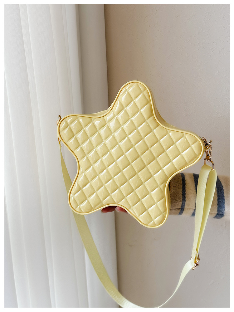 2025 New style fashionable star Backpack, diamond-shaped PVC jelly bag, fresh and sweet campus ladies' backpack undefined