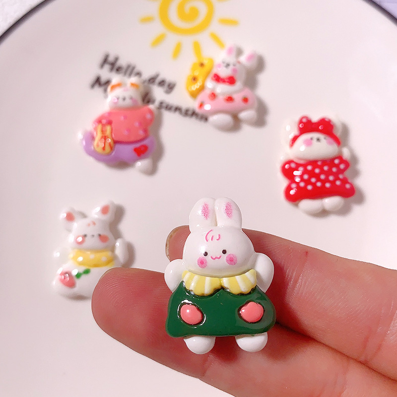 Nueva excursión de primavera conejo bricolaje accesorios de resina pegamento crema para teléfonos móviles accesorios para el cabello colgantes agujeros hebilla de zapatos materiales hechos a mano