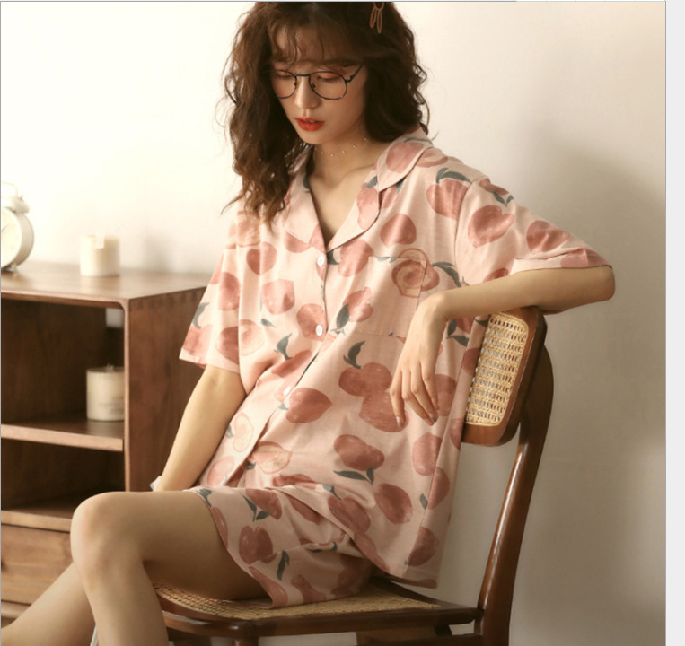 Pijamas de verano de manga corta para mujer, estilo coreano, novedad 2025, conjunto de dos piezas de cárdigan y ropa de estar con dibujos animados.