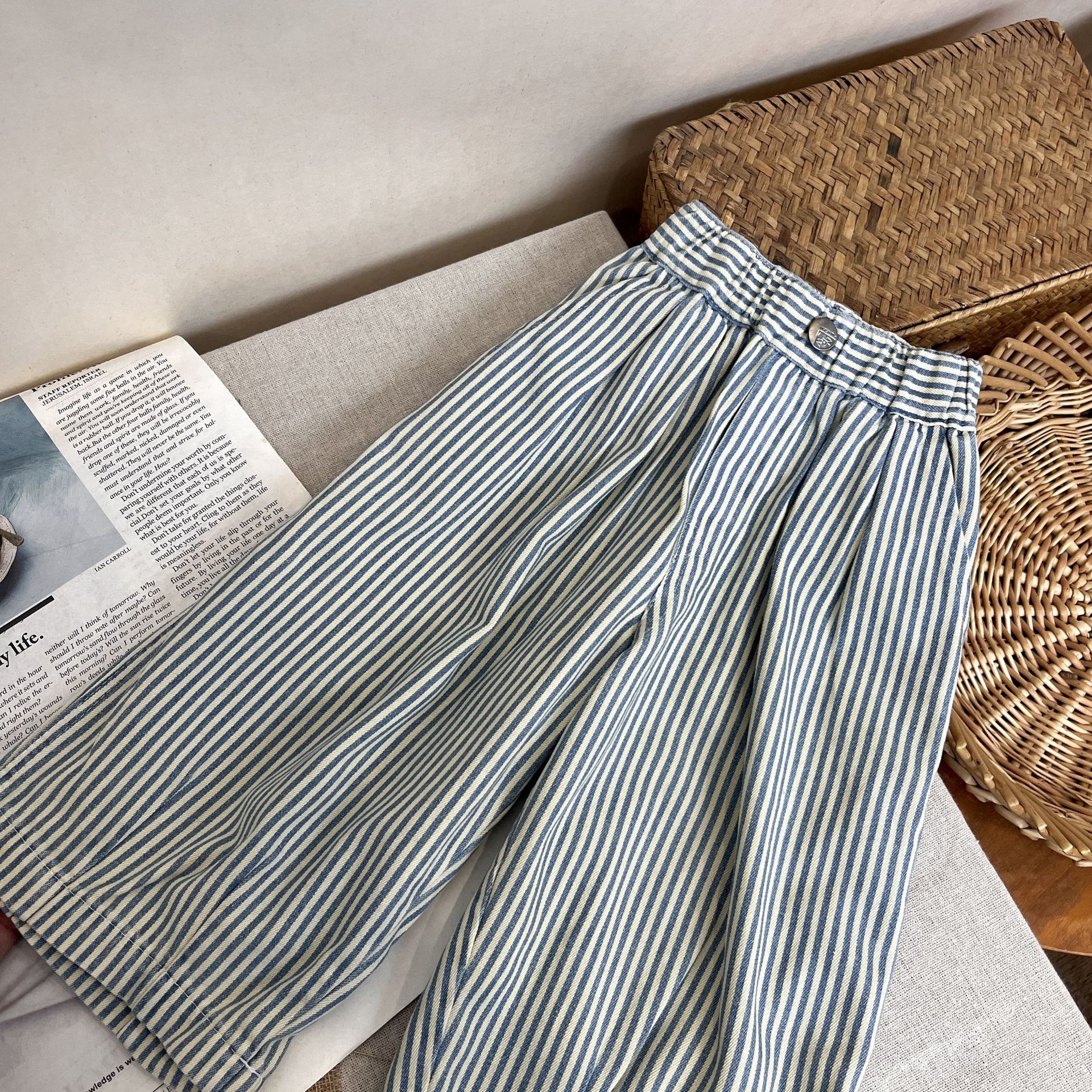 재고 [조커 필수] 2025 가을  일본유치원 클래식 외국식 조커 줄무늬 바지