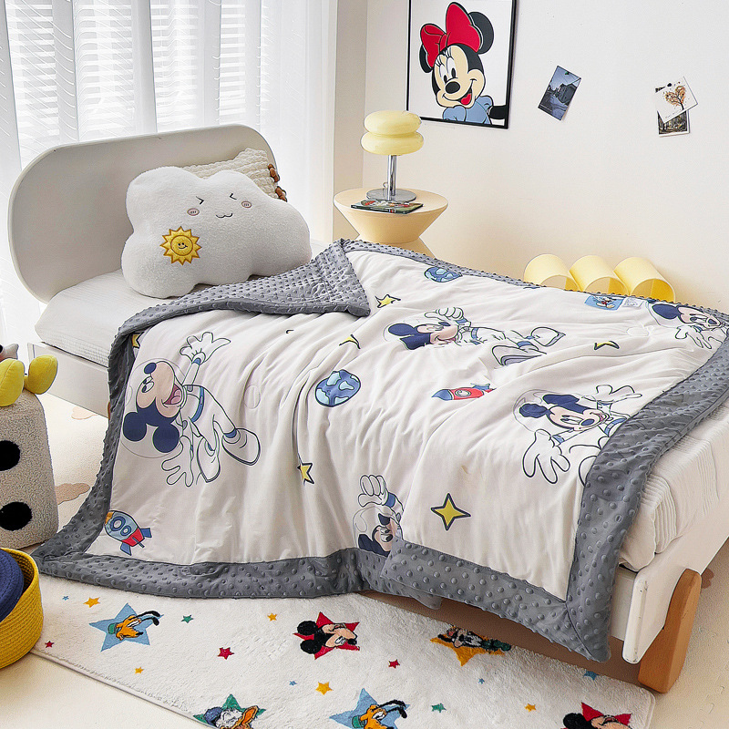 2024 New Sanrio Ammonia Cooling Silk Cartoon Print Doudou Children's Summer Quilt Air Conditioning Quilt Available for Group Purchase Wholesale